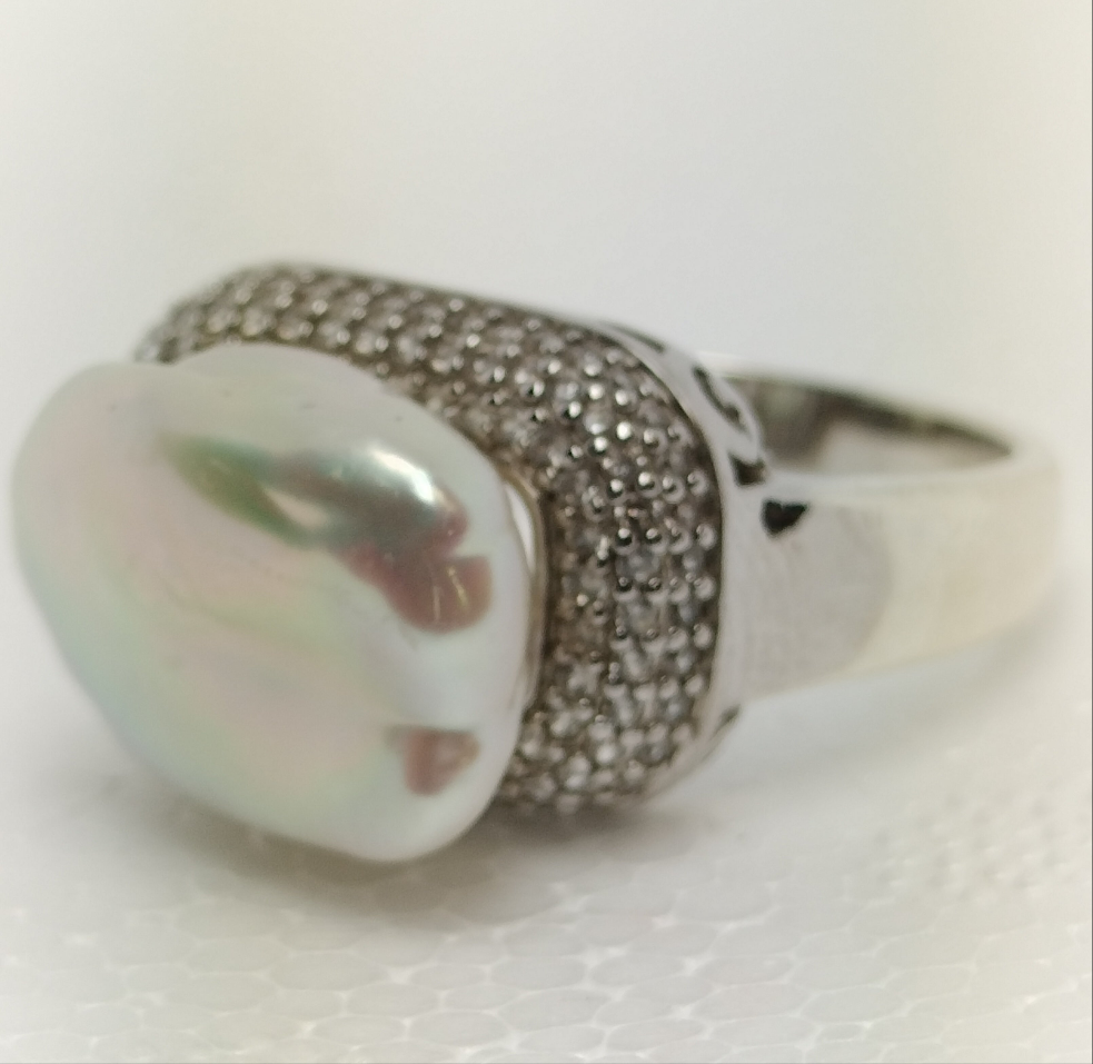 Sterling Silver Baroque Pearl and Cubic Zirconia Ring Ring