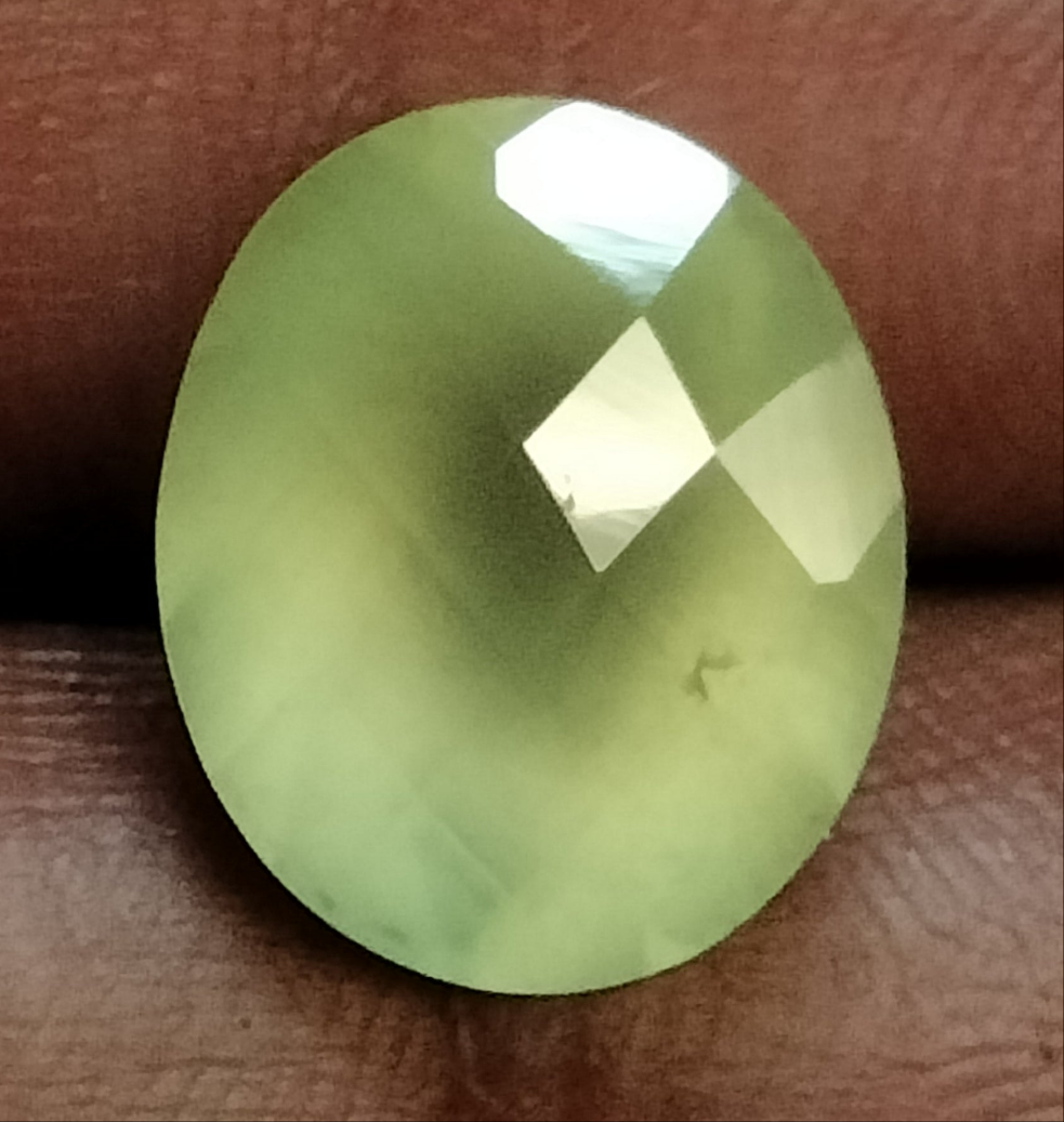 4.61 Carat Prehnite Gemstone