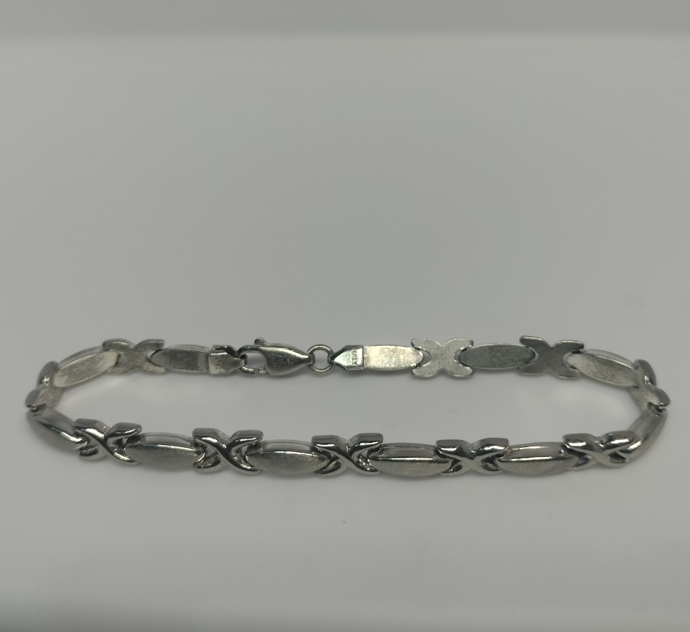 Sterling Silver Hugs and Kisses Bracelet