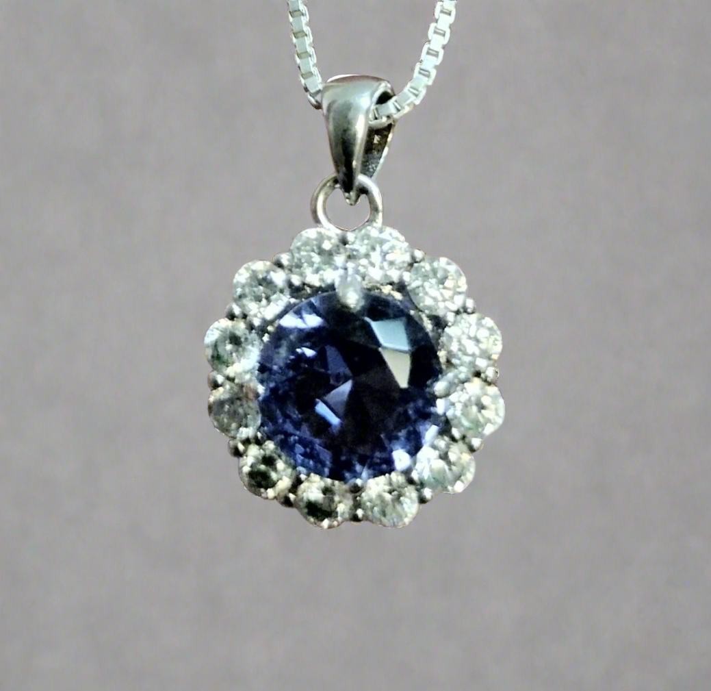 Sterling Silver Cubic Zirconia Pendant and Chain