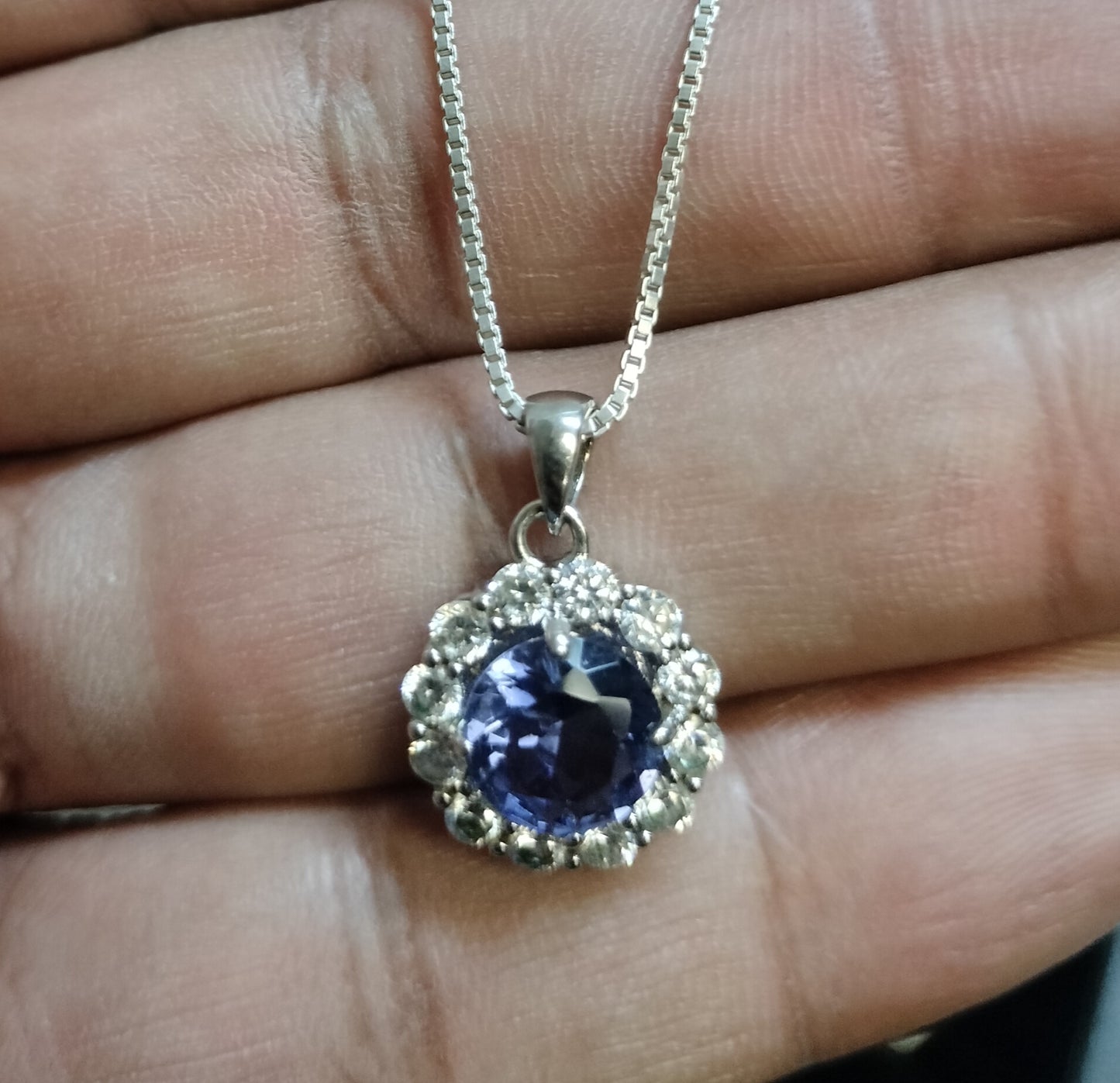 Sterling Silver Cubic Zirconia Pendant and Chain
