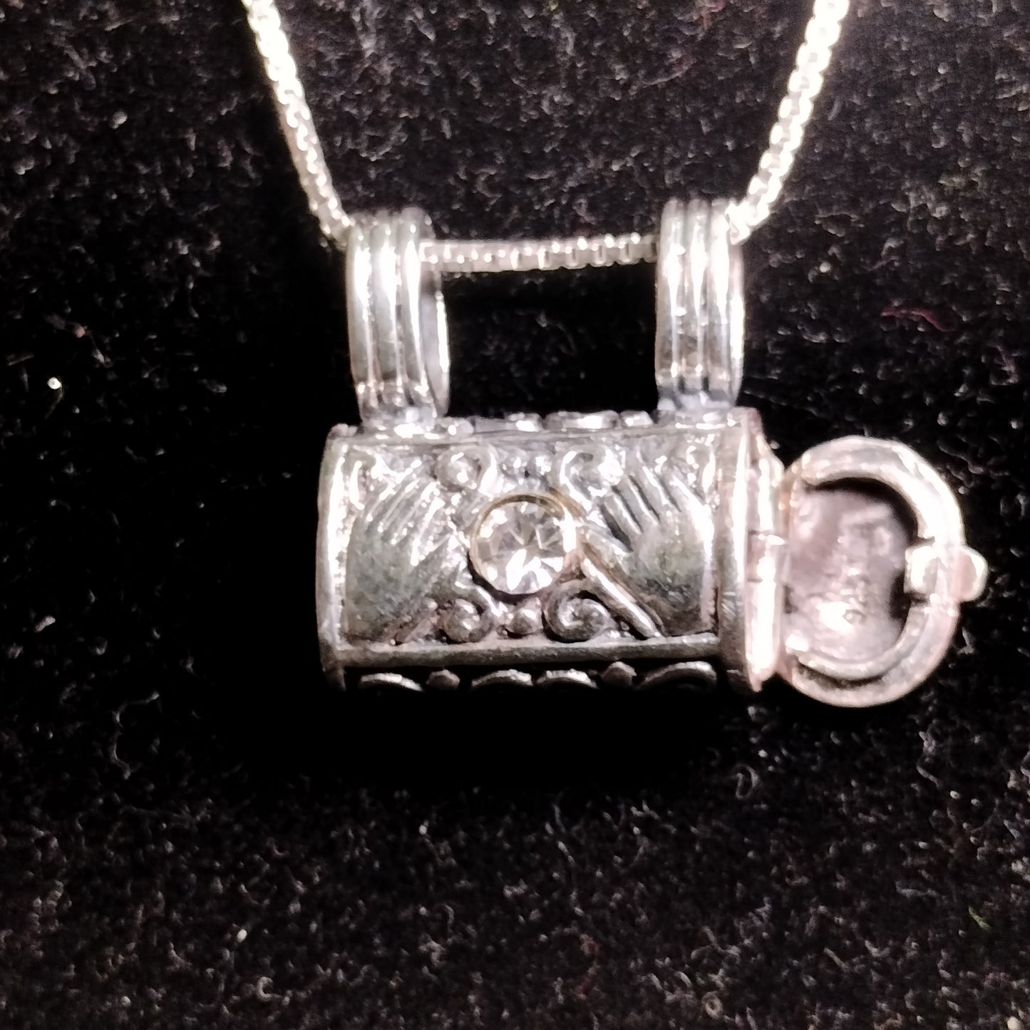 Sterling Silver Rhinestone Purse Pendant and Chain