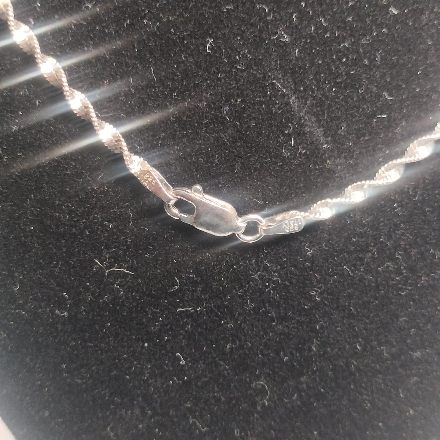 Sterling Silver Twisted herringbone Necklace