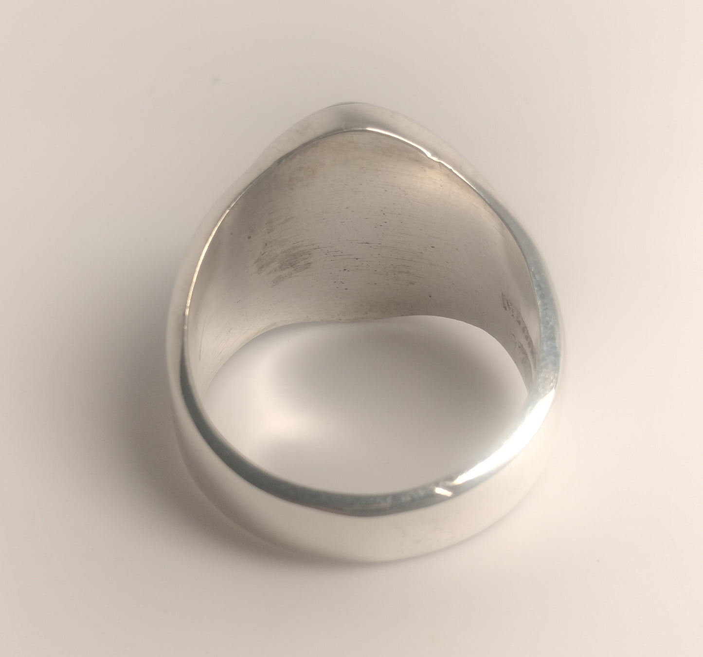Sterling Silver Malachite and Mother of Pearl Ring