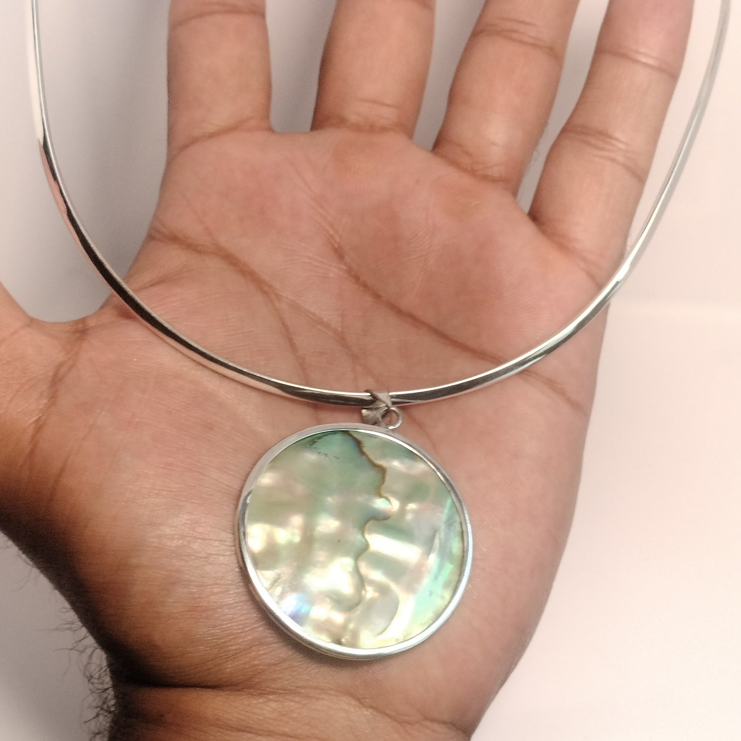 Sterling Silver Pua Shell Pendant and Necklace