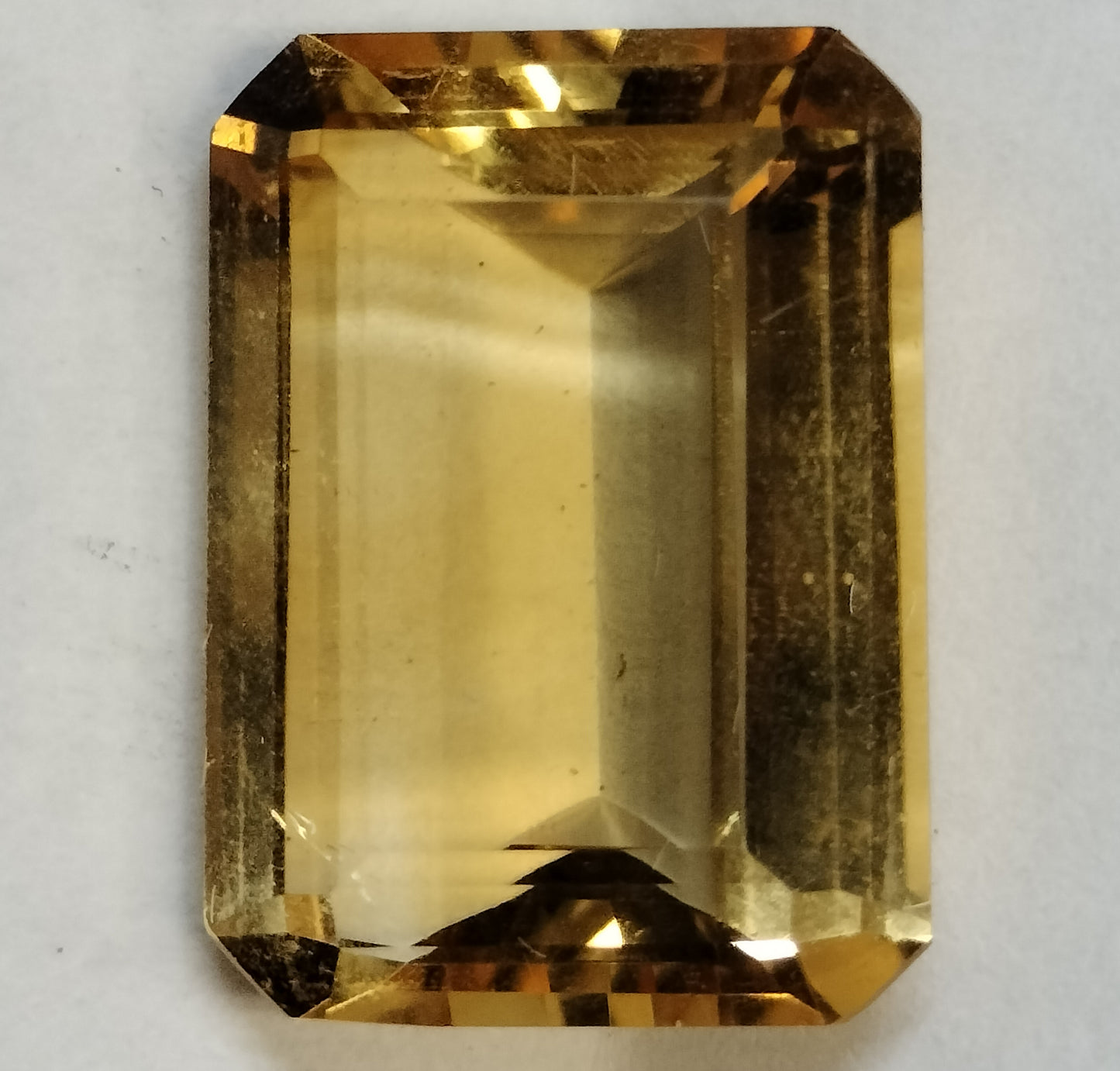 12.69 Carat Citrine Gemstone