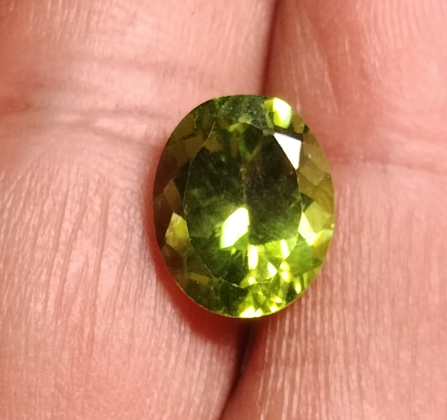 4.32 Carat Natural Peridot Gemstone