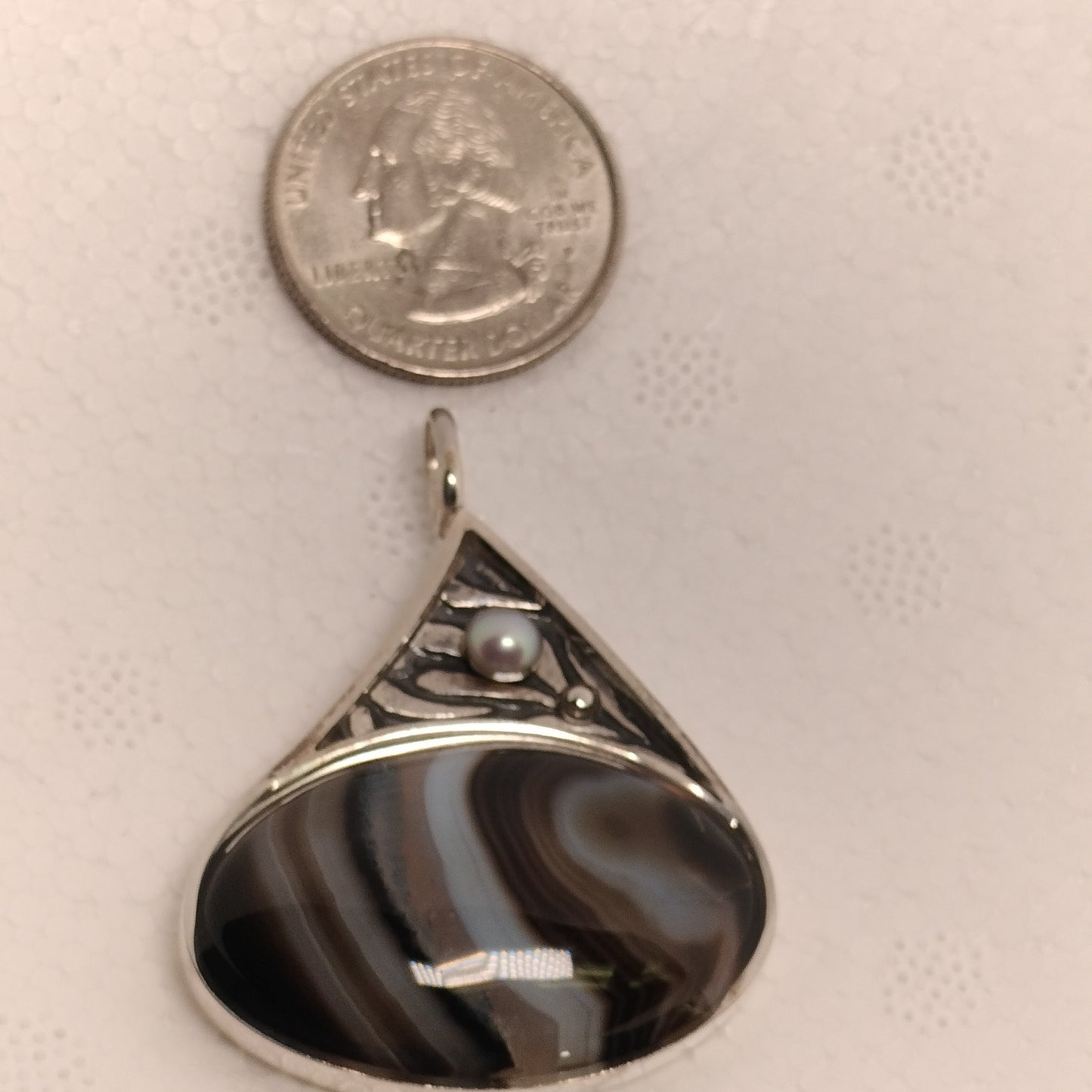 Sterling Silver Agate and Pearl Pendant
