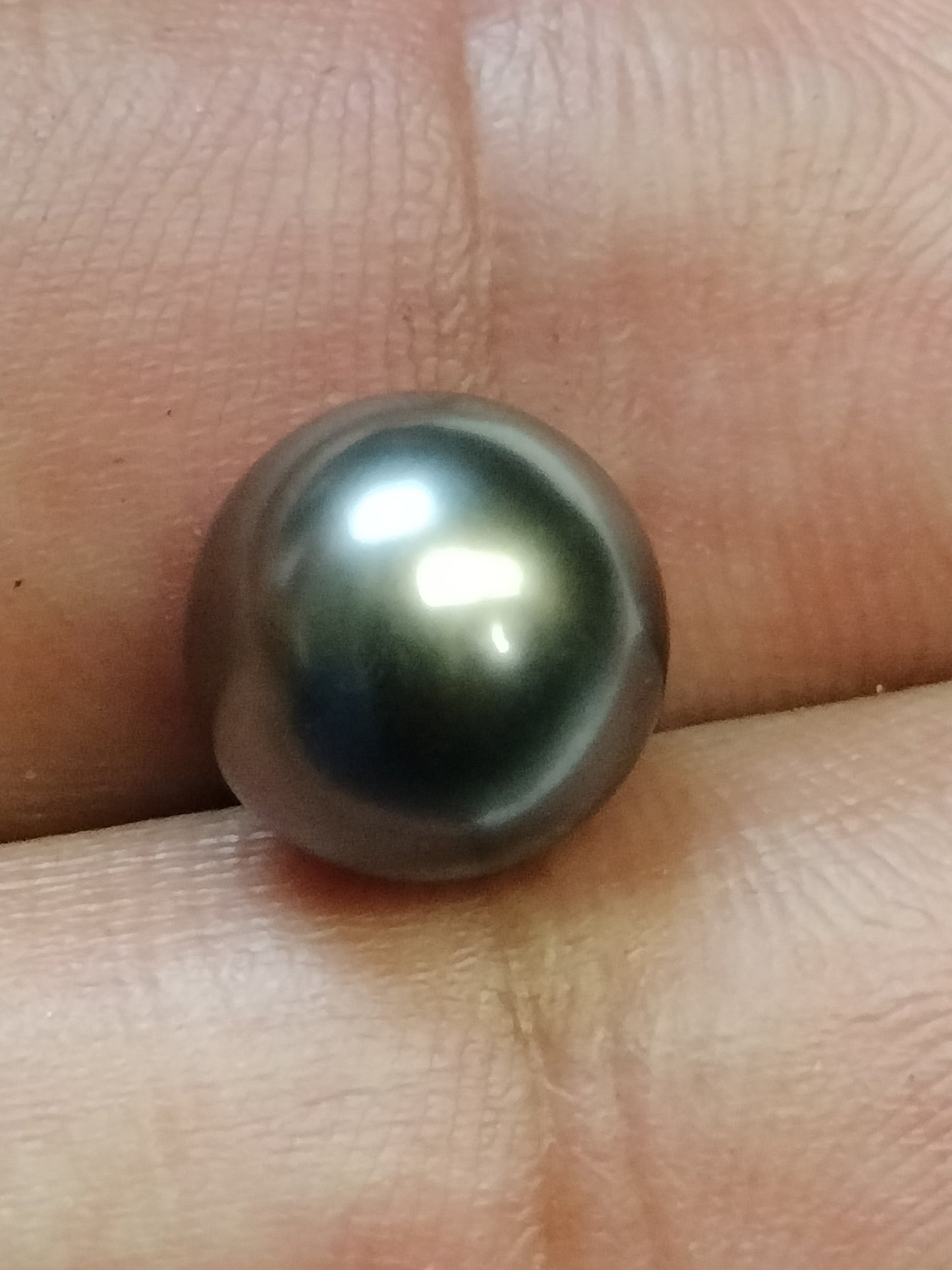 8.3MM Tahitian Black Pearl