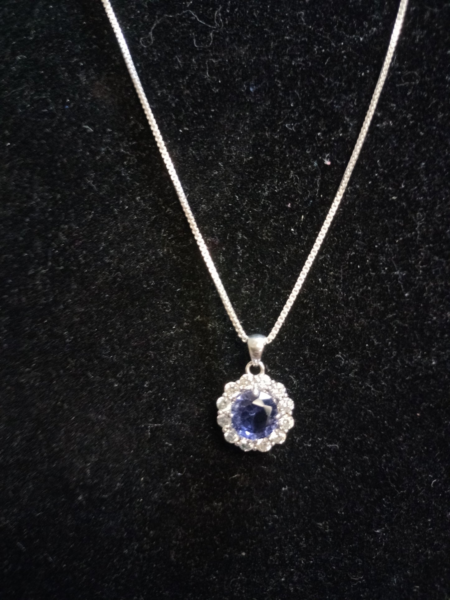 Sterling Silver Cubic Zirconia Pendant and Chain