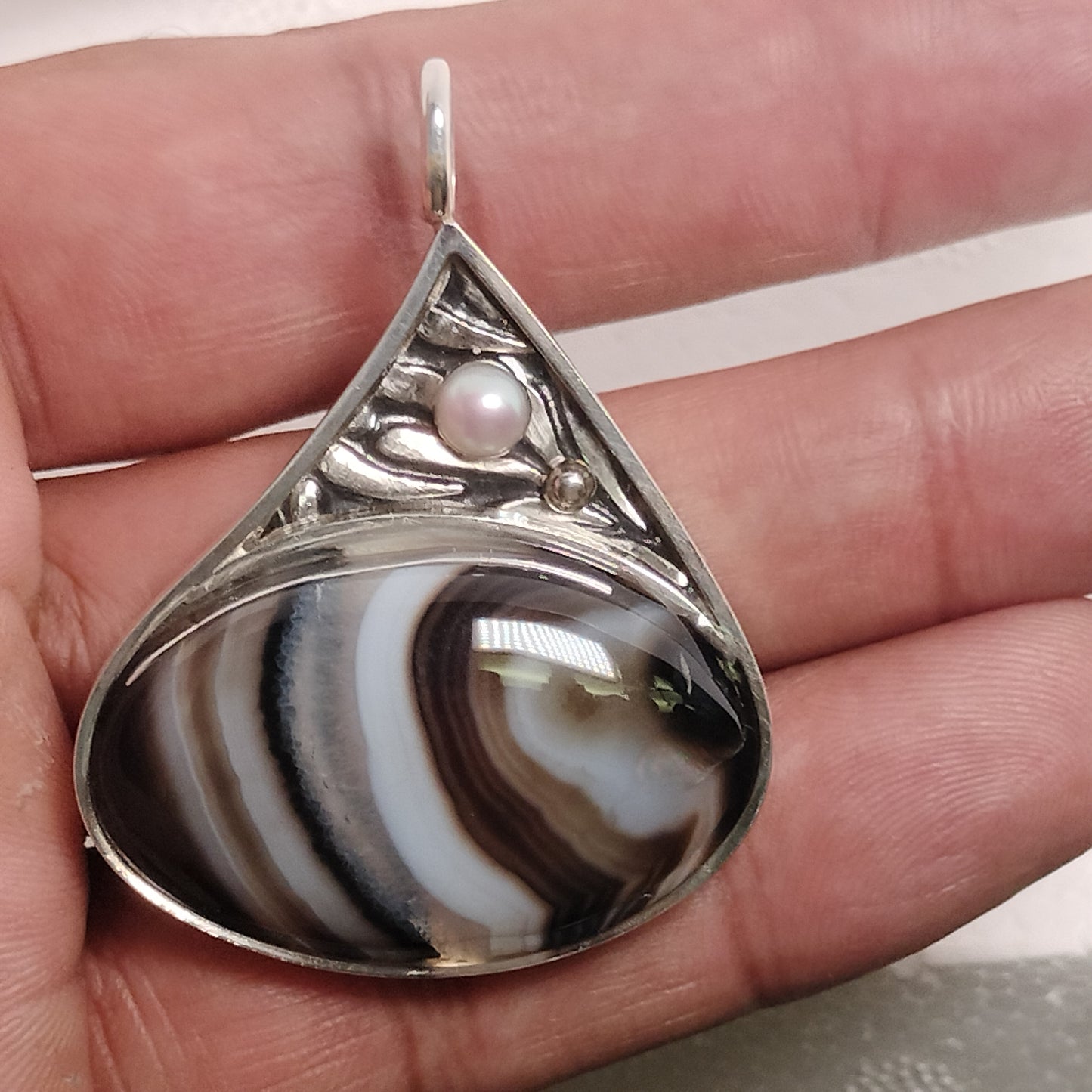 Sterling Silver Agate and Pearl Pendant