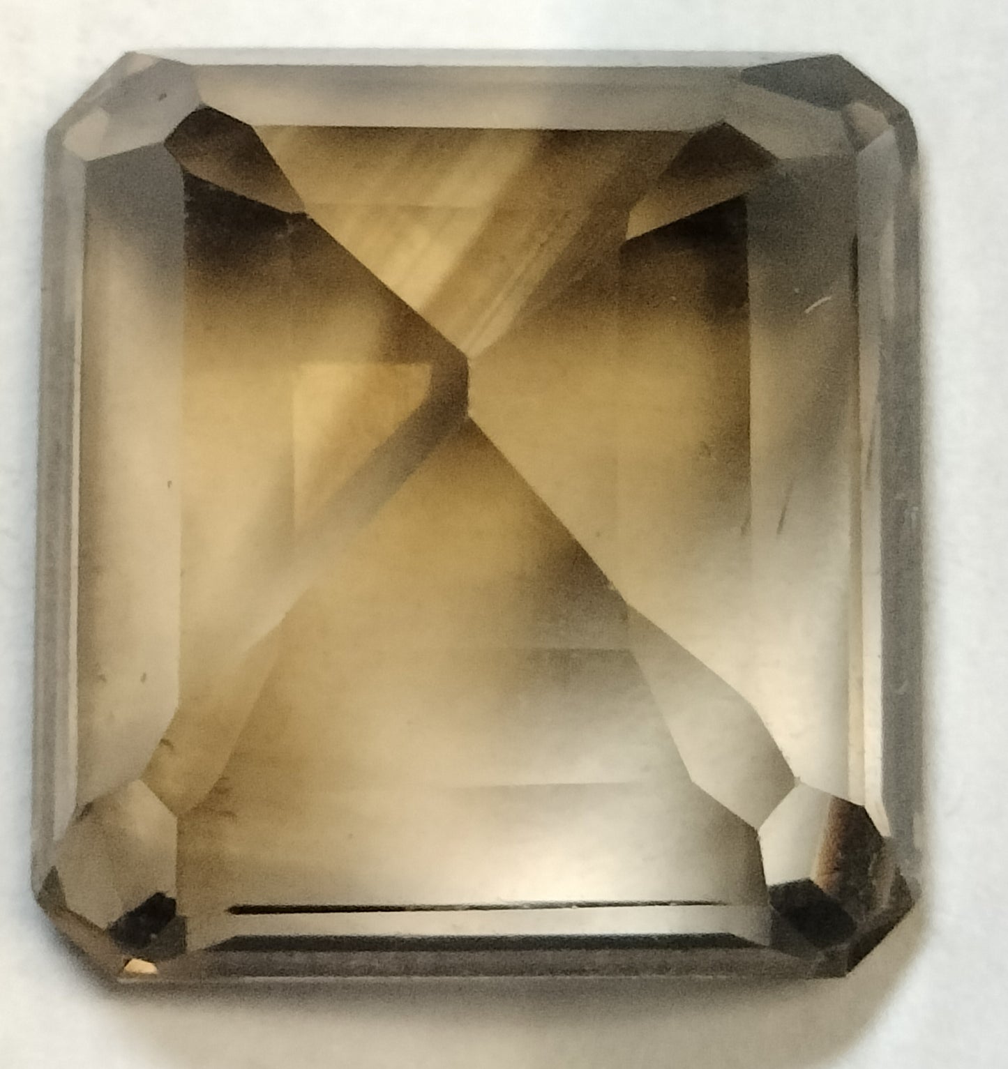 19.78 Carat Smokey Quartz Gemstone