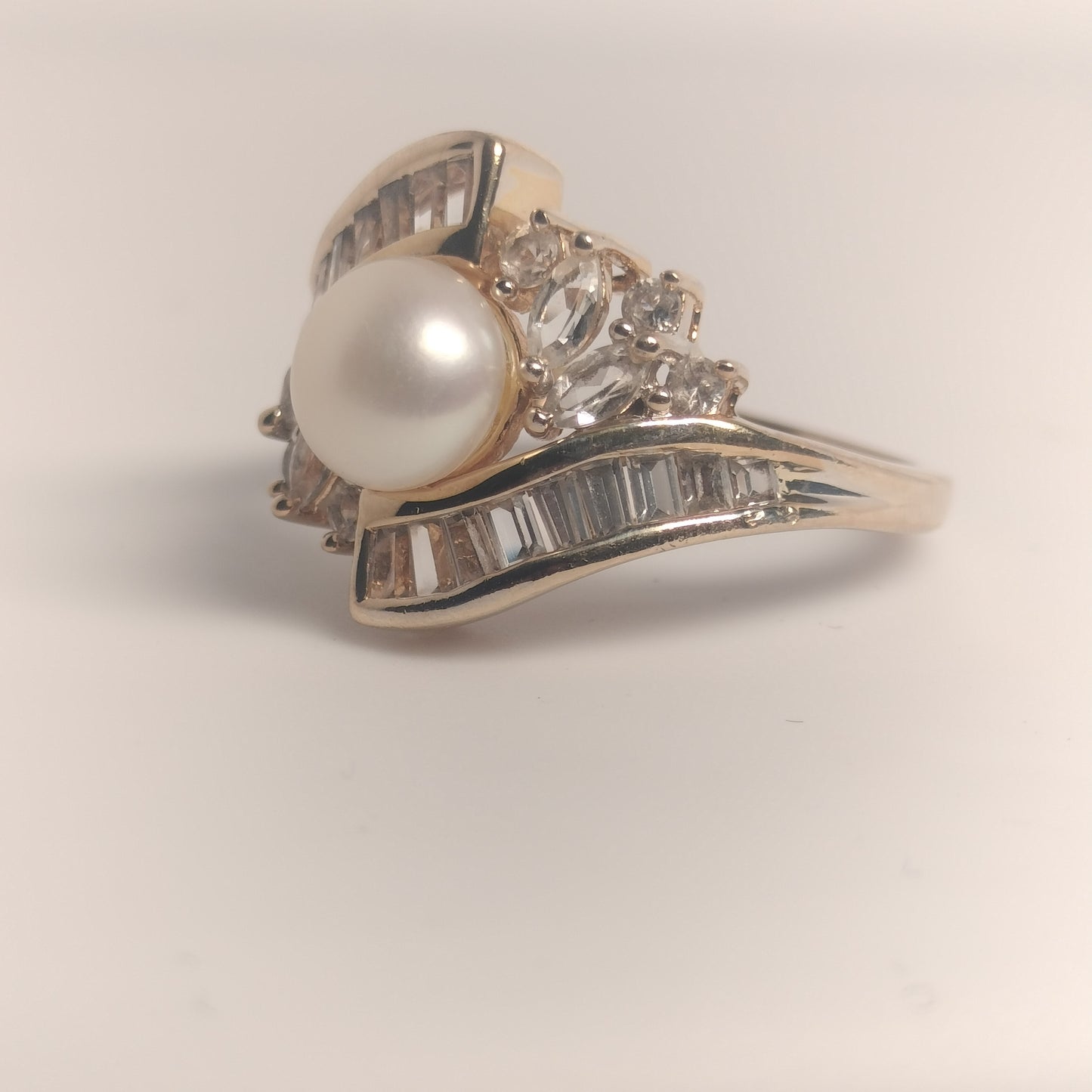 Sterling Silver Pearl and Cubic Zirconia Ring