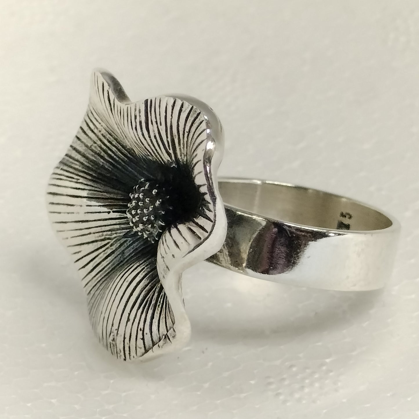 Sterling Silver Flower Ring