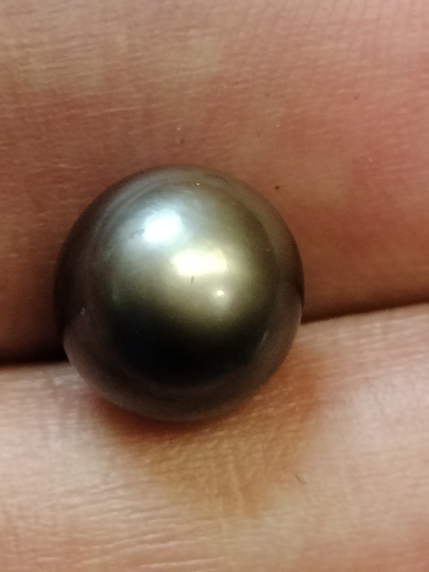 9.3MM Tahitian Black Pearl