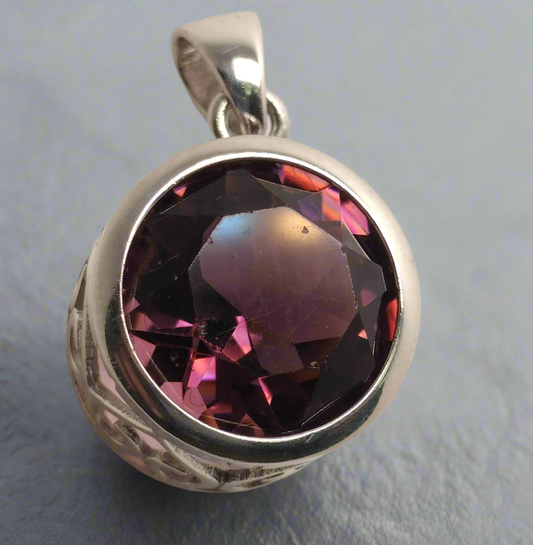Sterling Silver Amethyst Pendant
