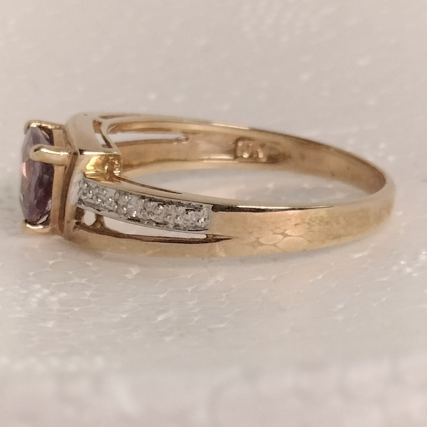 10k Gold Alexandrite Ring