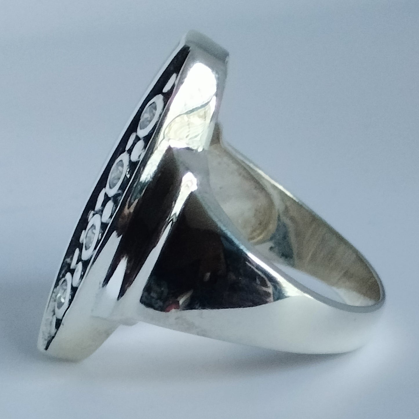 Sterling Silver Mother Of Pearl and Cubic Zirconia Ring