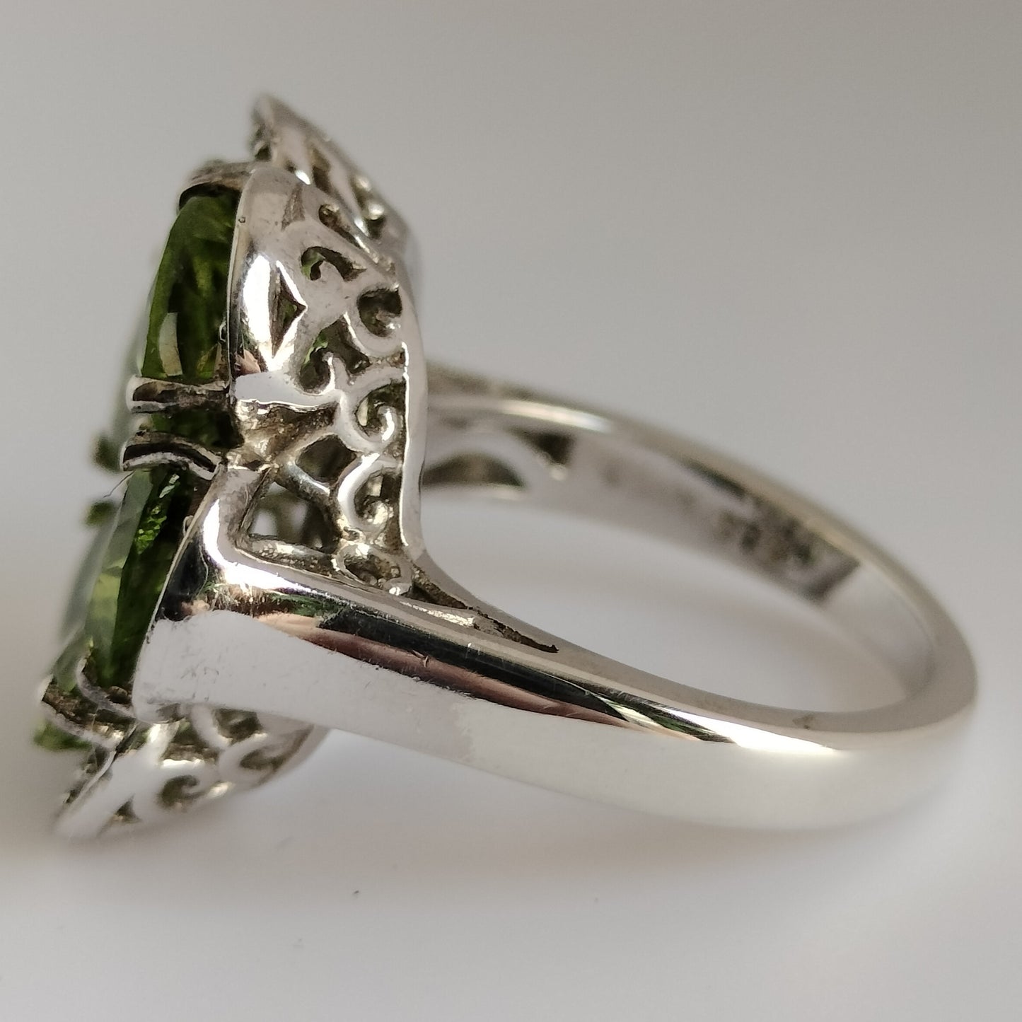 Sterling Silver Peridot Ring