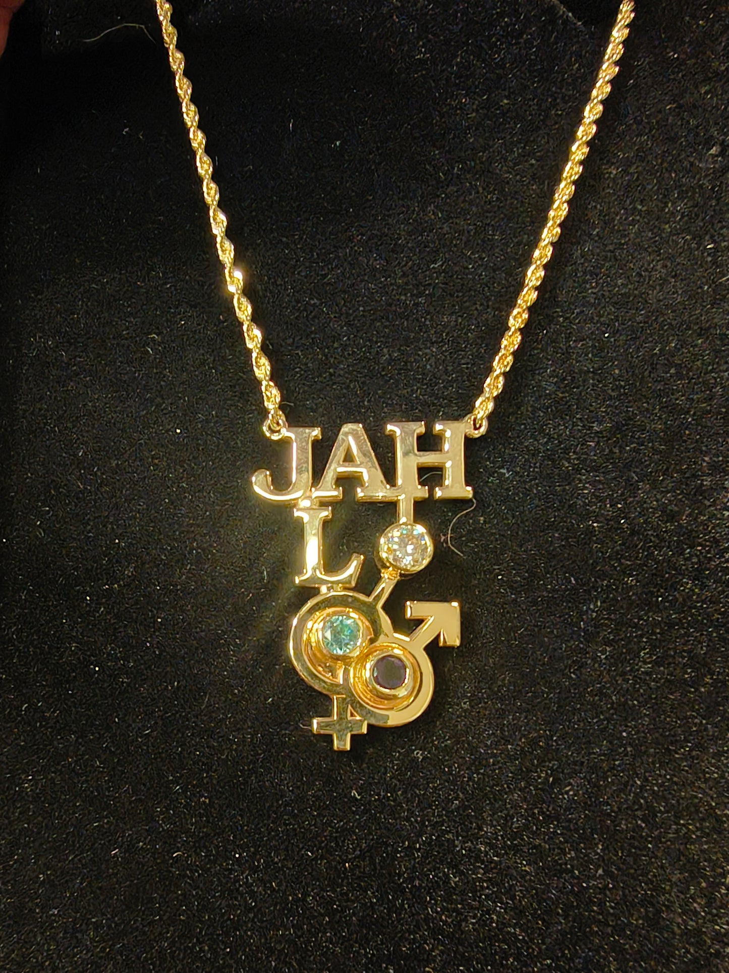 Custom Pendant And Chain