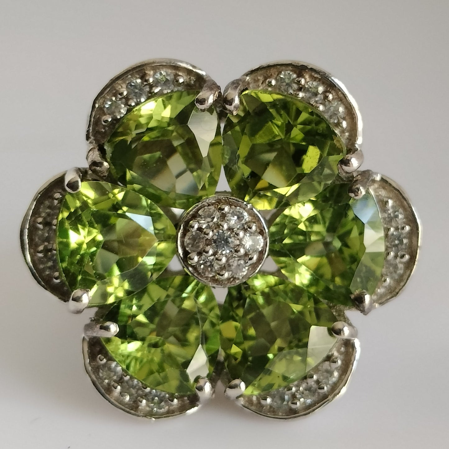 Sterling Silver Peridot Ring